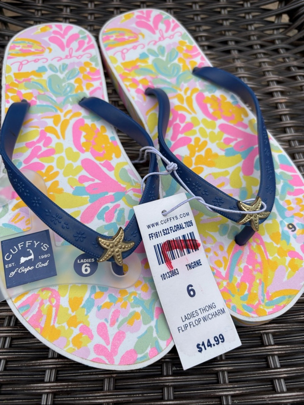 Cuffy’s size 6 thong flip flop. NWT!!